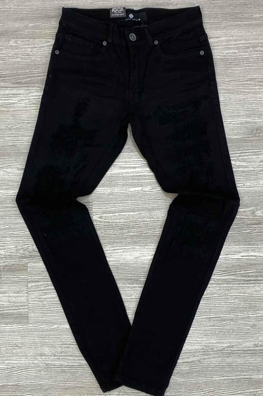 Focus- distressed R&R denim jeans (black)