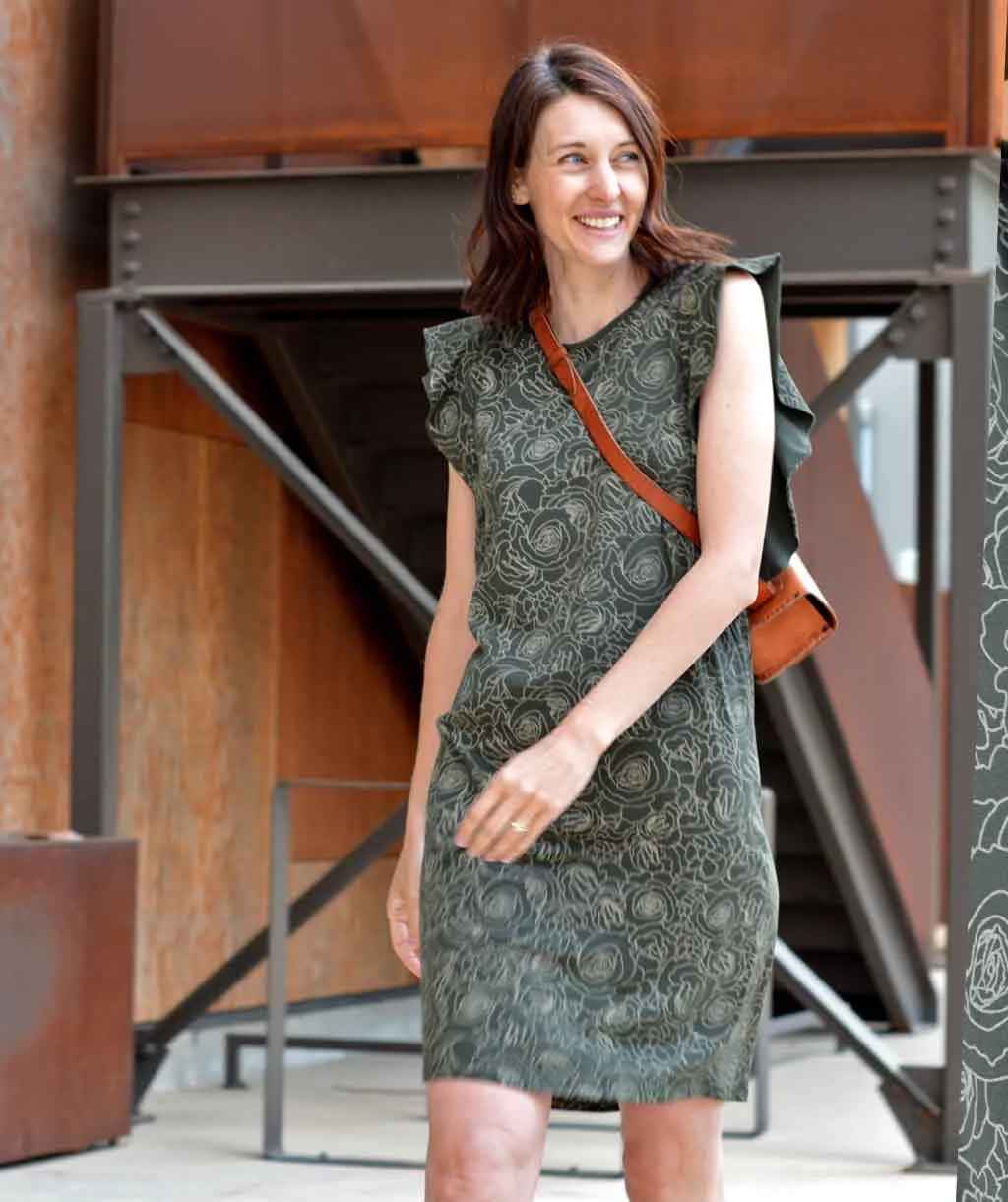 MARGARET printed sheath dress in Dark Olive
