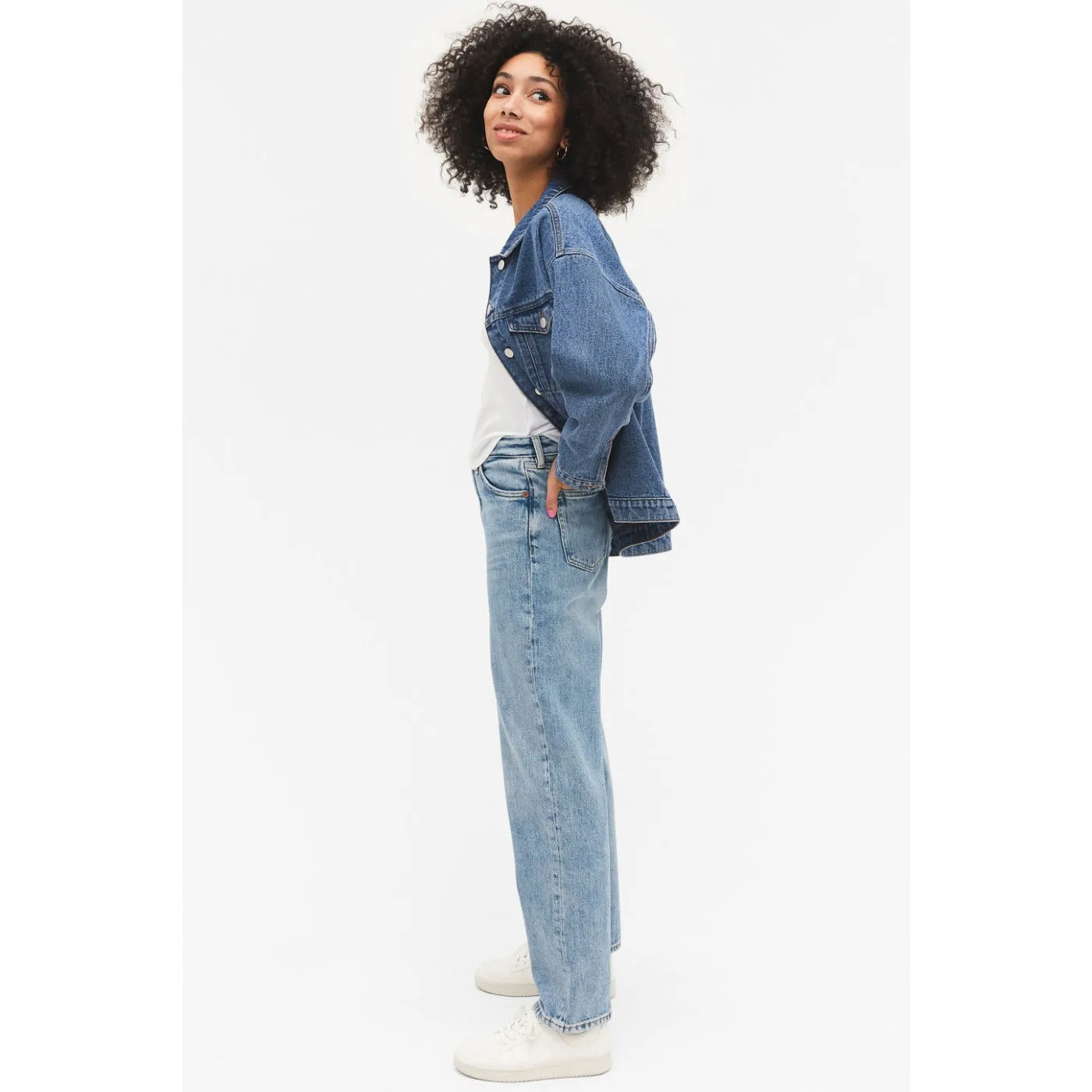 MNKI Straight Ripped Jeans