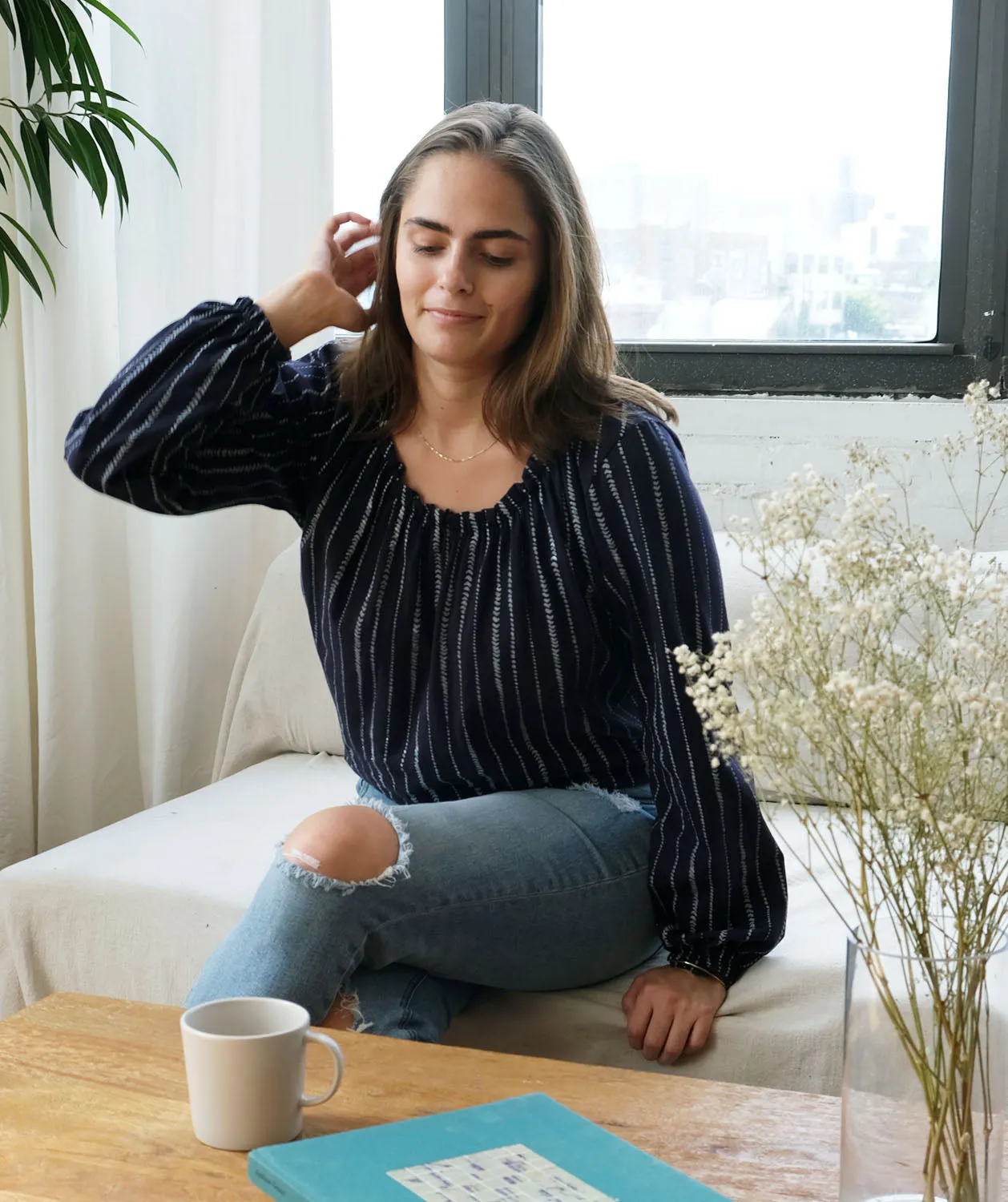 VINCI printed top in Navy/White