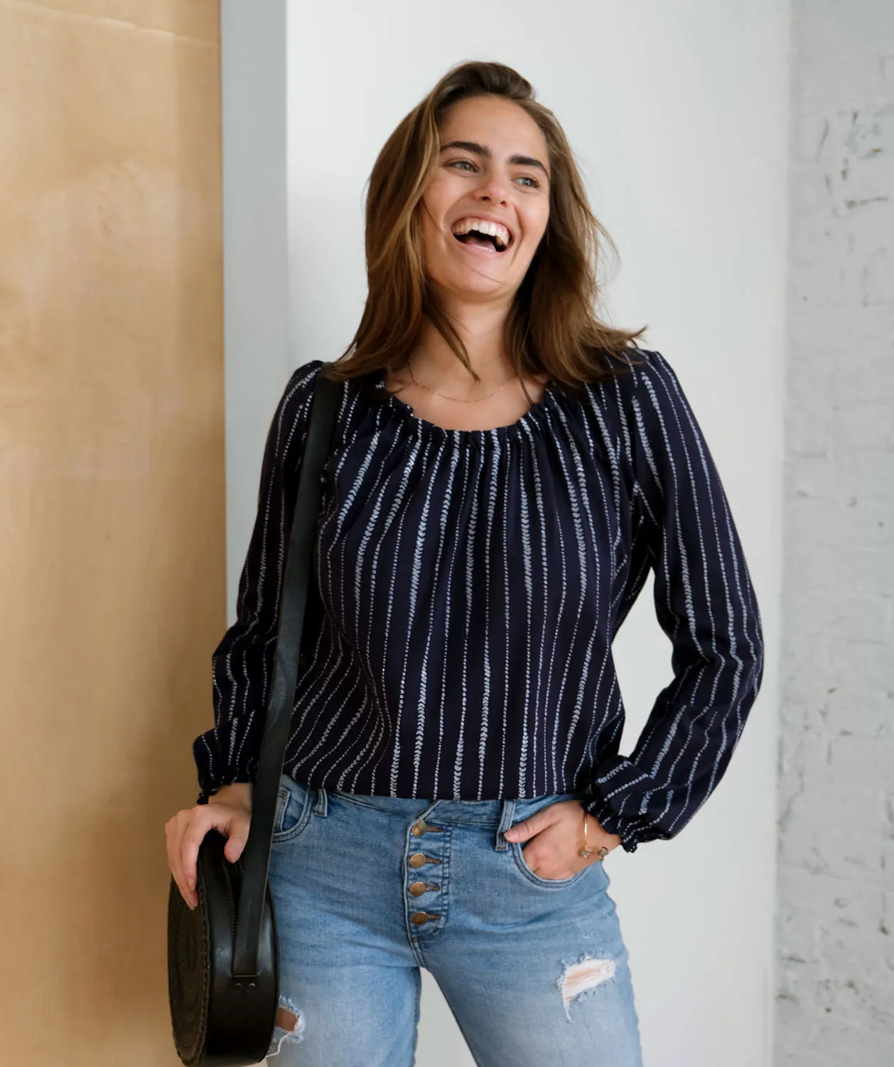 VINCI printed top in Navy/White